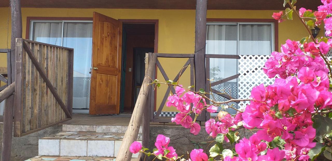 Cabanas Te Pito Kura Hanga Roa Exterior foto