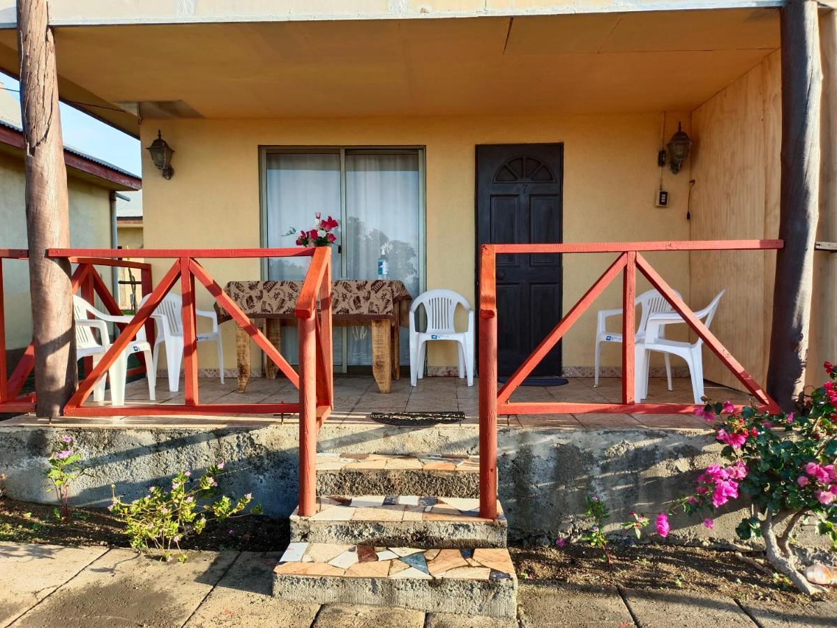 Cabanas Te Pito Kura Hanga Roa Exterior foto